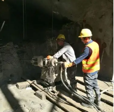 运粮湖管理区水下抗分散灌浆料特点 水下不分散注浆料介绍